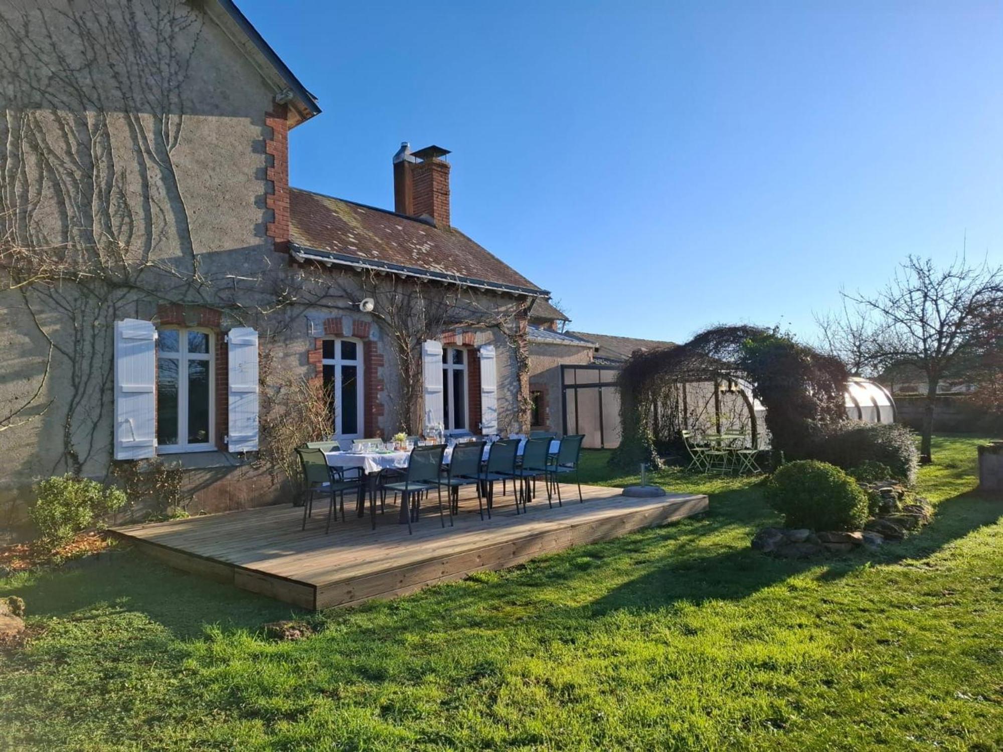 Gite Familial Avec Piscine Chauffee A Lege - Fr-1-306-1296 Legé Exterior foto